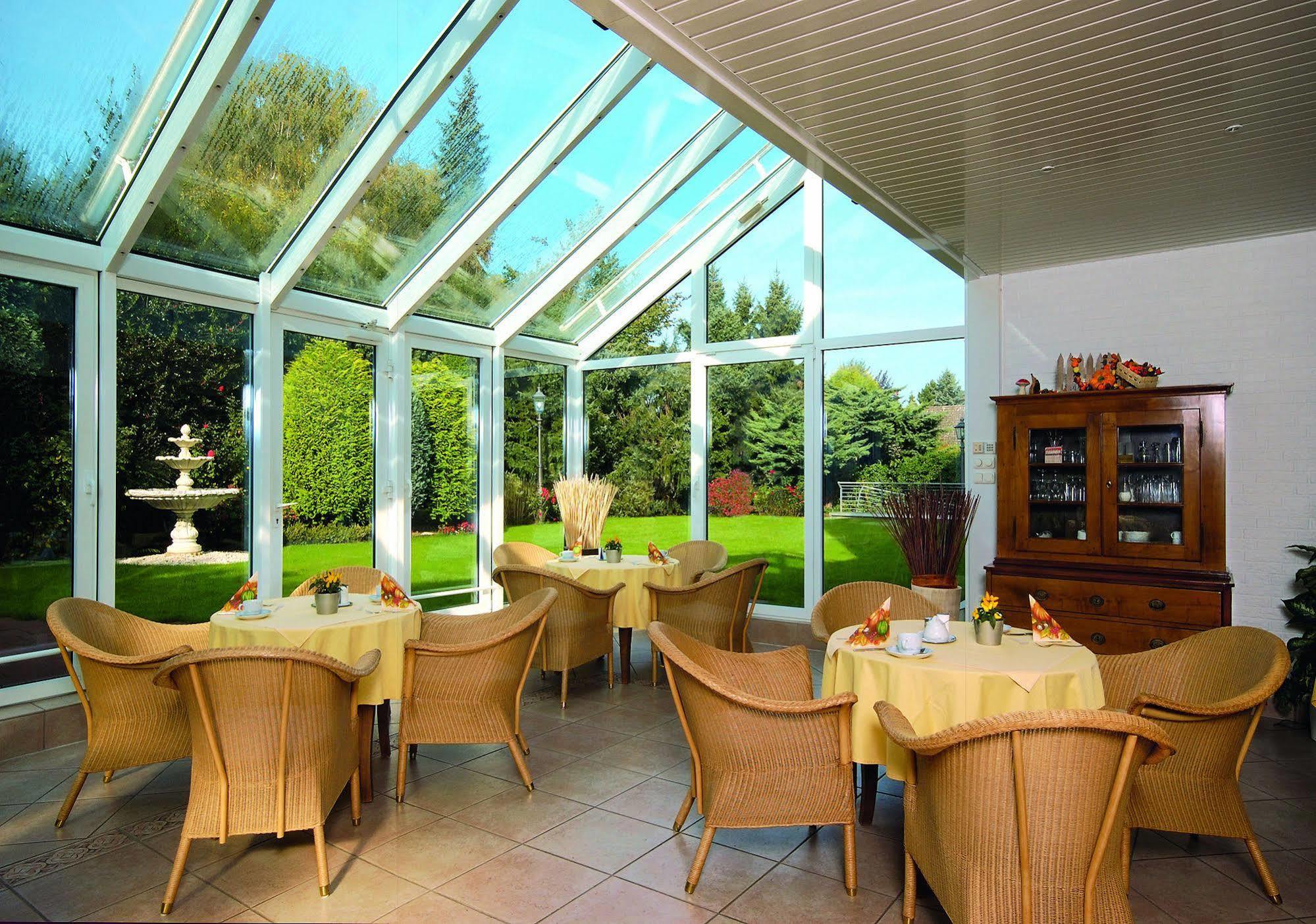 Garten-Hotel Ponick Cologne Exterior photo