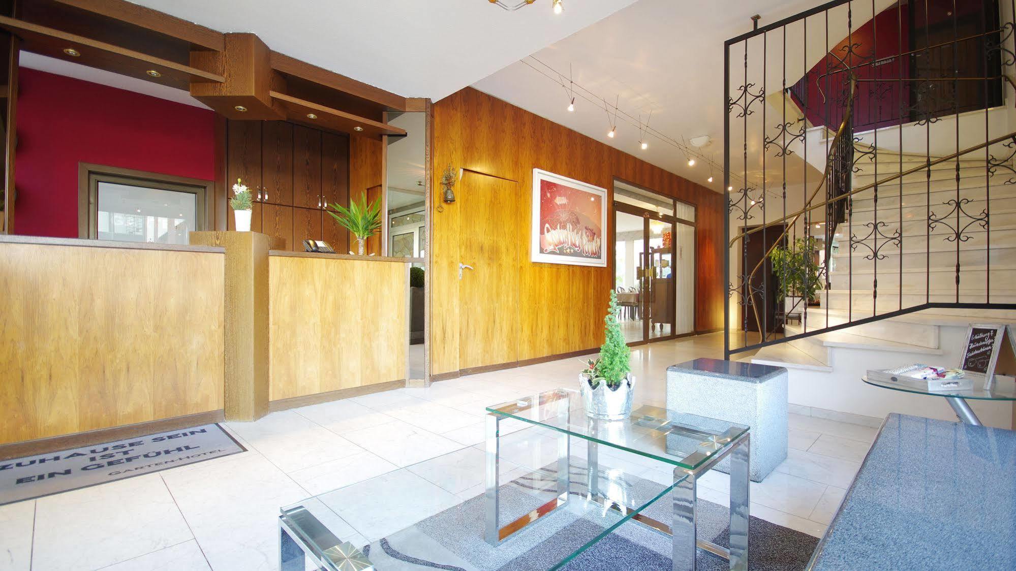Garten-Hotel Ponick Cologne Exterior photo